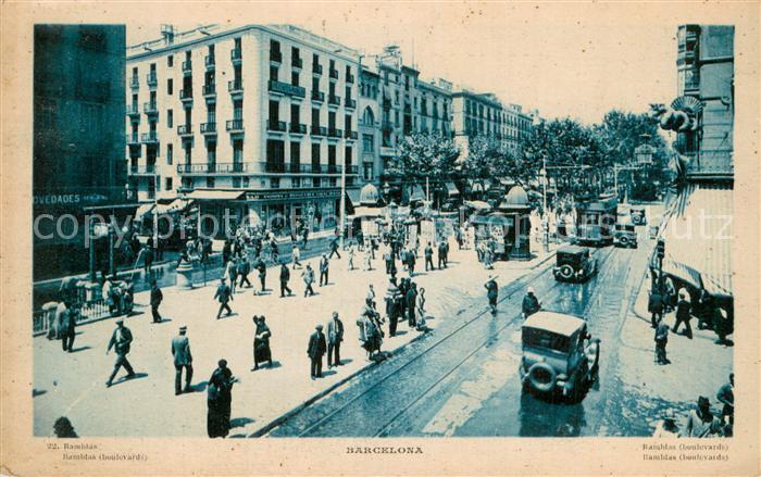 73782865 Barcelona Cataluna Ramblas Boulevard m. Strassenbahn