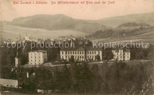 73821495 Bad Landeck Schlesien PL Die Militaerkurhaeuser mit Blick zur Stadt