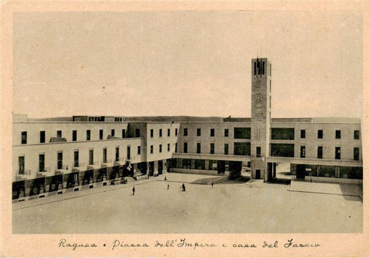 73863795 Ragusa Sicilia IT Piazza dell Impero e casa del fascio