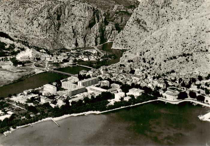 73864236 Omis Croatia Fliegeraufnahme