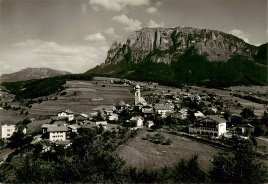 73873530 Voels Schlern Tyrol du Sud IT Photo aérienne avec Dolomites