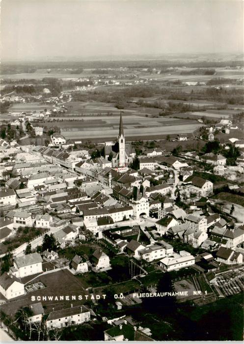 73873682 Photo aérienne de Schwanenstadt