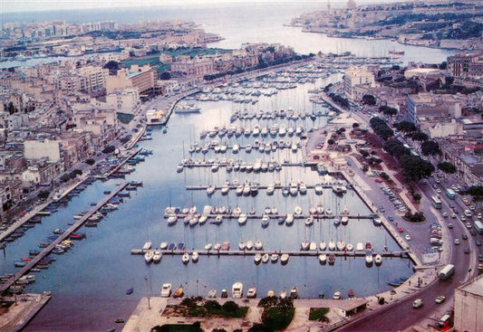 73940915 Malta  Insel Yacht Marina MSIDA Fliegeraufnahme