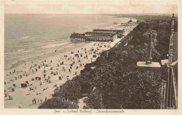 73975688 Kolberg  Ostseebad KOLOBRZEG PL Strandpromenade