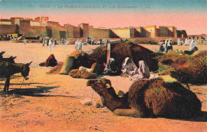 74013822 Sfax Tunesie La Marche Indigene et les Remparts