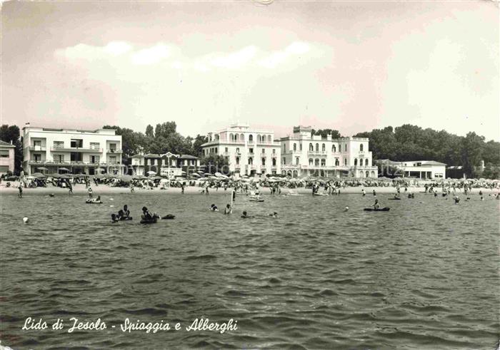 74007281 Lido di Jesolo IT Spiaggia e Alberghi