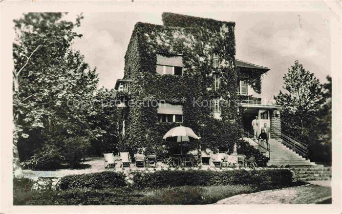 74008308 Tapolca Miskolcrol Miskolczrol MISCOLC HU Terrasse du jardin de l'hôtel