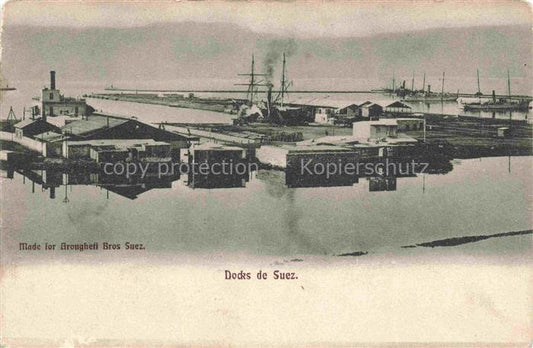 74030937 SUEZ Canal de Egypt Docks de Suez