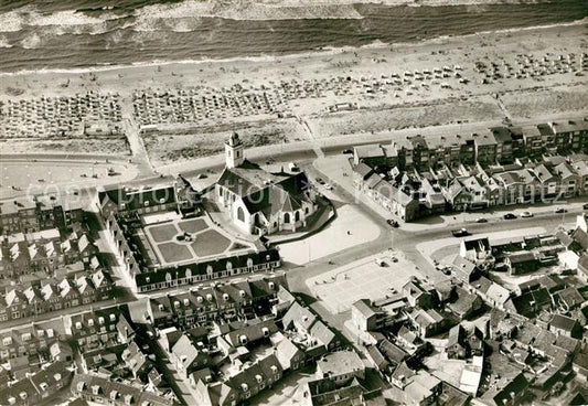 13087323 Katwijk aan Zee Fliegeraufnahme Oude Kerk Plage Centrum