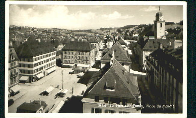 10551079 La La Chaux - de - Fonds Marktplatz x 1938