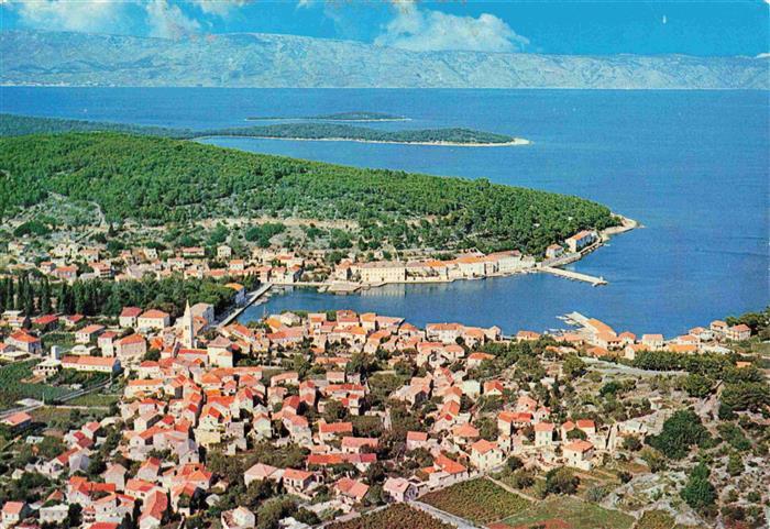 73993593 Jelsa Croatia Fliegeraufnahme