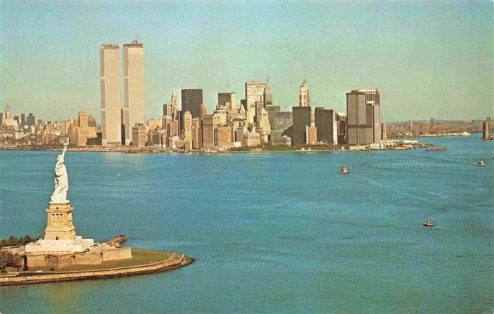 73993971 NEW YORK City USA Statue of Liberty and Lower Manhattan Twin Towers