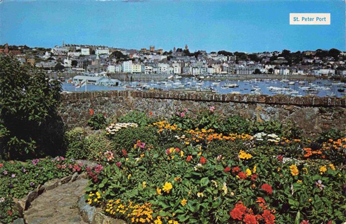 73996565 Guernsey Channel Islands UK St Peter Port from Castle Cornet