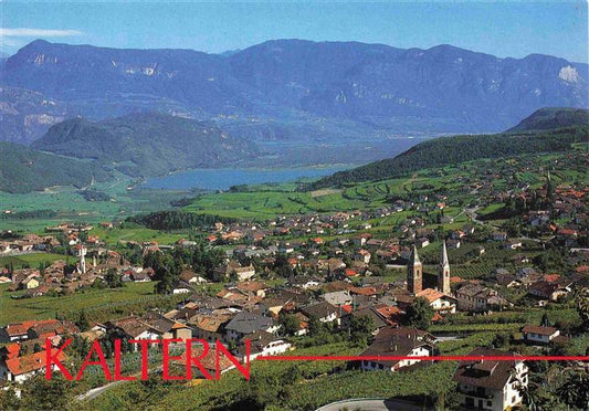 73997147 Kaltern Caldaro Suedtirol IT Photo aérienne avec le lac Kaltern