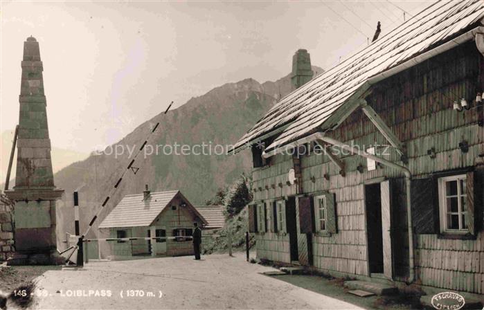 74001833 Loiblpass Karawanken AT Berghuette Monument