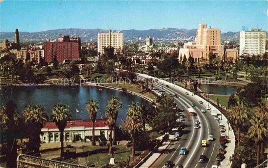 74002773 LOS ANGELES California USA Wilshire Boulevard through General Douglas M