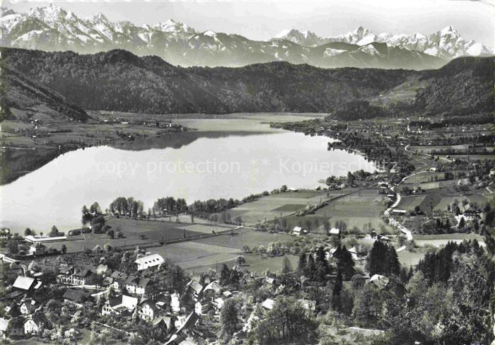 74004892 Ossiach Ossiachersee Kaernten AT Panorama Ossiachersee Julische Alpen