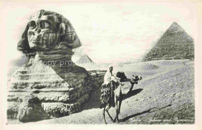 74009601 CAIRO  Kairo Caire Egypt Sphinx and Pyramide