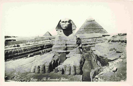 74009602 CAIRO  Kairo Caire Egypt The Excavated Sphinx