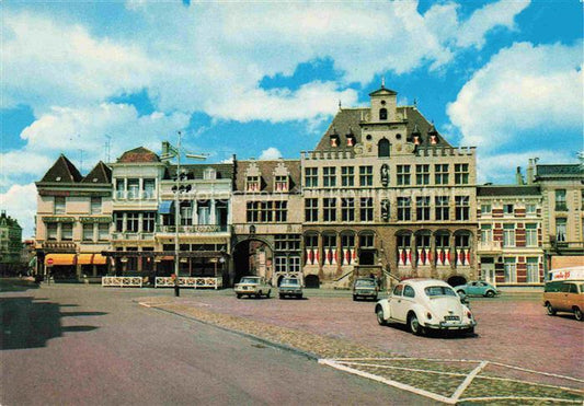 74010337 Bergen-op-Zoom NL Markt met Stadhuis