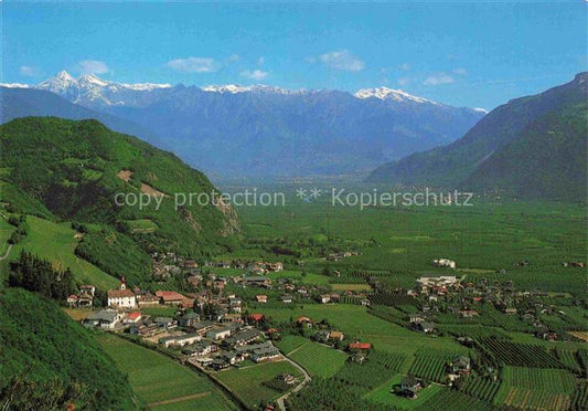 74013679 Nals Nalles Suedtirol IT Panorama Etschtal Blick auf Meran und Texelgru