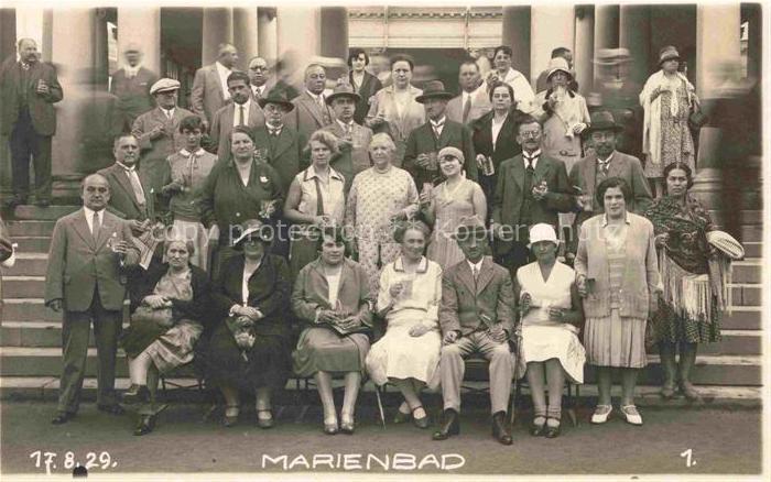 74014992 Marienbad MARIANSKE LAZNE CZ Gruppenbild