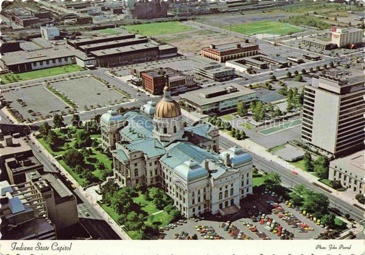 74018304 Indianapolis Indiana USA Indiana State Capitol aerial view