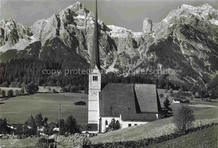 74025160 Alm Saalfelden am Steinernen Meer Pinzgau AT Kirche Luftkurort Blick ge