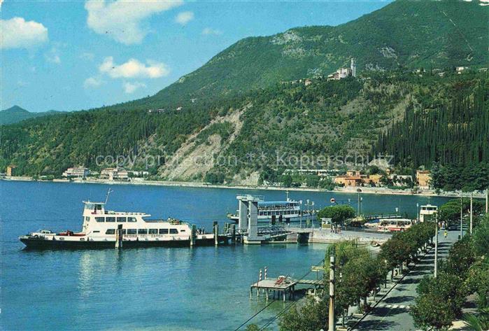 74026773 Maderno Lago di Garda IT Uferstrasse Bootsanleger Faehre