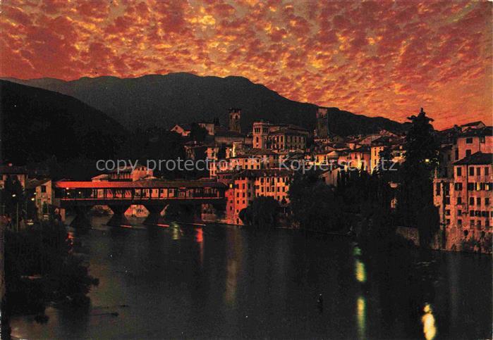 74029132 Bassano del Grappa Veneto IT Panorama notturno