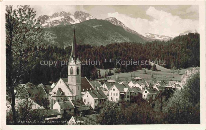 74032845 Hermagor Kaernten AT Ansicht mit Kirche Alpen