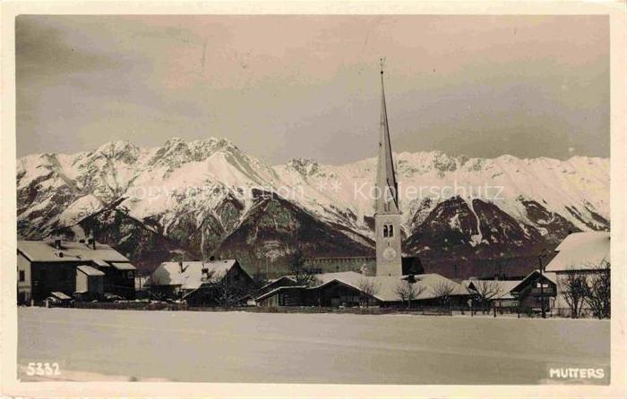 74033255 Mutters Innsbruck Tirol AT Winterpanorama Ansicht mit Kirche