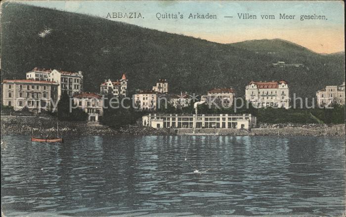 11739517 Villas à arcades d'Opatija Abbazia Quitta vues de la mer