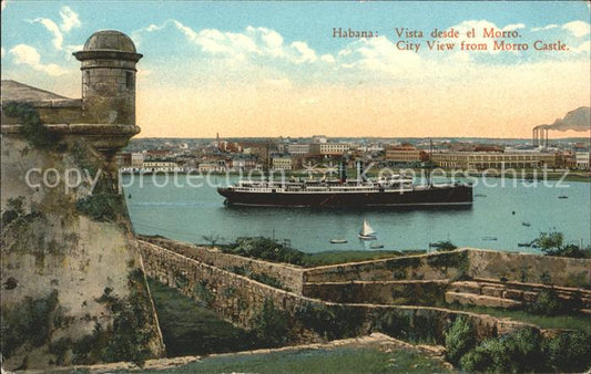 11735168 Habana Havana Vista desde el Morro Castillo bateau à vapeur