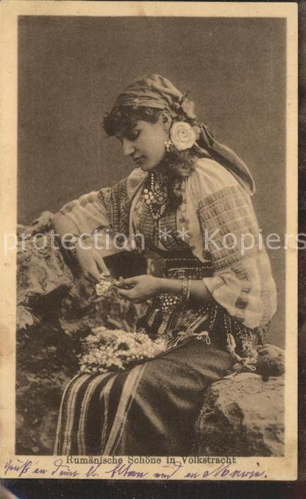 11674495 Roumanie Costume folklorique roumain