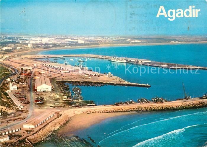 73580542 Photo aérienne du port d'Agadir