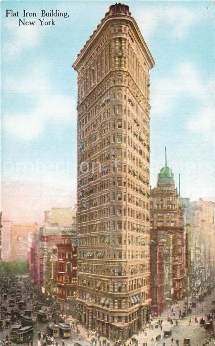 73588806 New York City Flat Iron Building