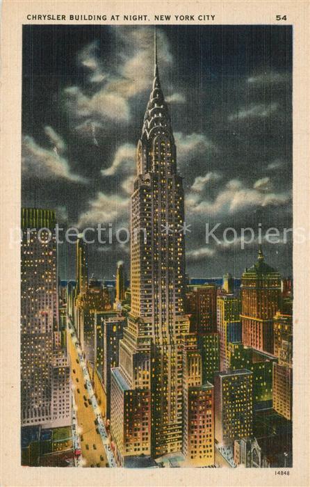 73588819 New York City Chrysler Building la nuit Illustration