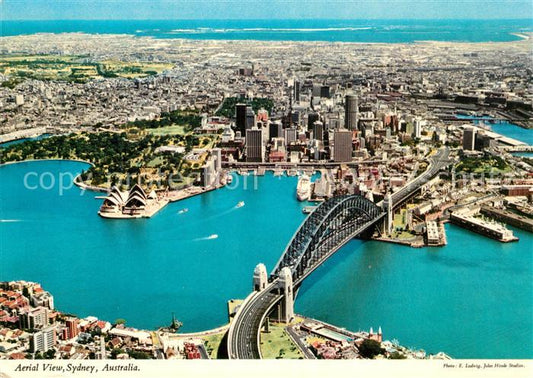 73592822 Sydney Nouvelle-Galles du Sud Photo aérienne du Harbour Bridge