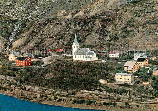 73598890 Sulitjelma Kirke Ansicht mit Kirche Fliegeraufnahme