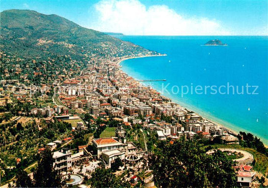 73634724 ALAssIO Savona Liguria IT Kuestenpanorama