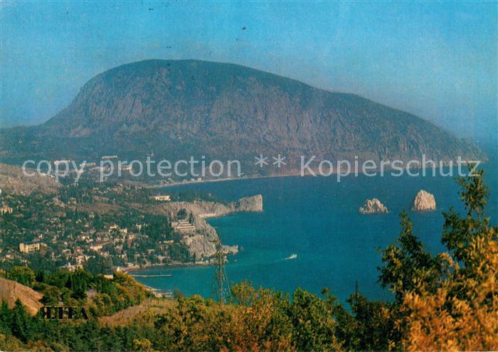 73637918 Yalta Jalta Krim Crimea View of the Bear Mountain