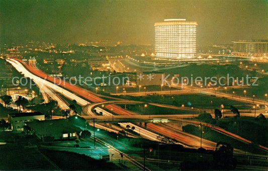 73646774 Los Angeles California Air view of downtown and Union Oil Building