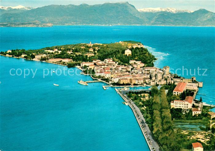 73661378 Sirmione Lago di Garda Fliegeraufnahme