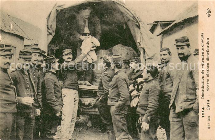 73729841 Militaria Frankreich WK1 Warm clothes distribution