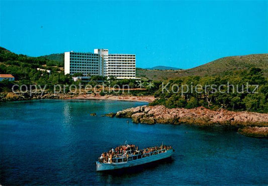 73678397 Cala Ratjada Mallorca Hotel Carolina Fahrgastschiff Bucht Fliegeraufnah