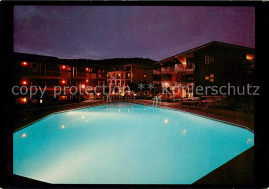 73687748 Garda Lago di Garda Appartaments Hotel Villa Rosa mit Pool bei Nacht