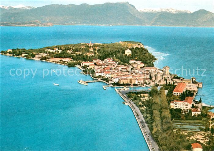 73705907 Sirmione Lago di Garda Veduta aerea