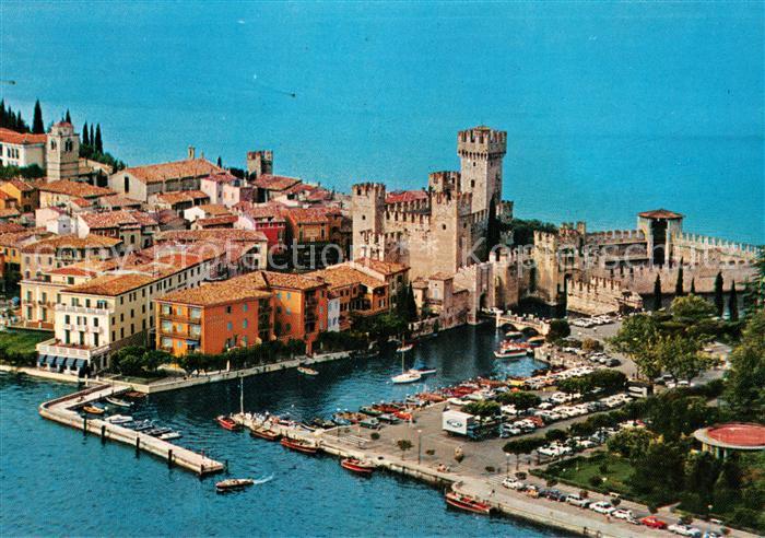 73714103 Sirmione Lago di Garda Hafen Festung