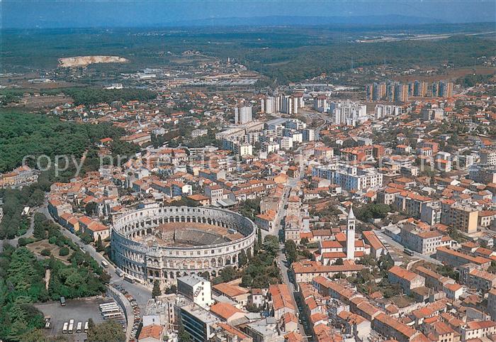 73714111 Pula Pola Croatia Ansicht mit Amphitheater